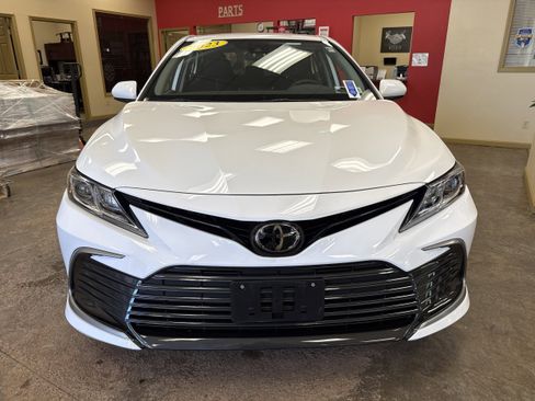 Used 2023 Toyota Camry LE FWD image 2