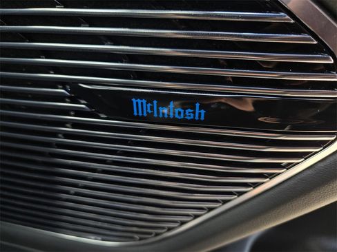 New 2025 Jeep Grand Cherokee Summit image 9