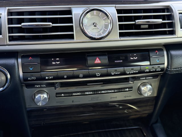 Used 2014 Lexus LS 460 L RWD image 21