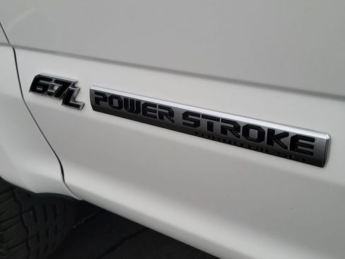 Used 2020 Ford F250 Platinum w/ FX4 Off-Road Package image 28