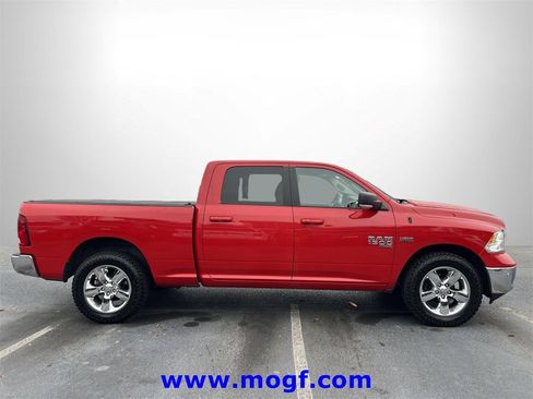 Used 2019 RAM 1500 Big Horn image 28