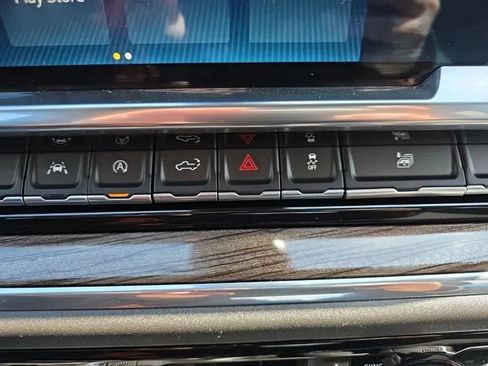 Used 2023 Chevrolet Silverado 1500 RST w/ Protection Package AWD/4WD image 19
