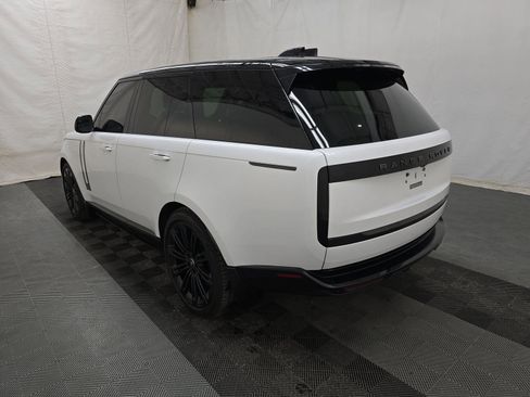 Used 2024 Land Rover Range Rover SE AWD/4WD image 6