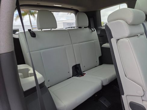 Used 2024 Hyundai Santa Fe Limited FWD image 16