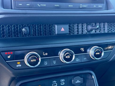 Used 2023 Honda CR-V Sport image 30