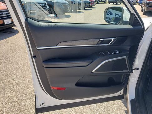Used 2021 Kia Telluride EX w/ EX Premium Package FWD image 10
