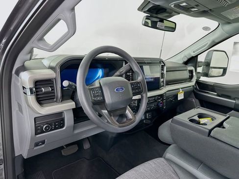 New 2026 Ford F250 XLT w/ XLT Premium Package image 13
