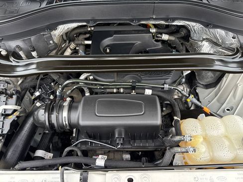 Used 2020 Ford Explorer Limited w/ Class III Trailer Tow Package image 45