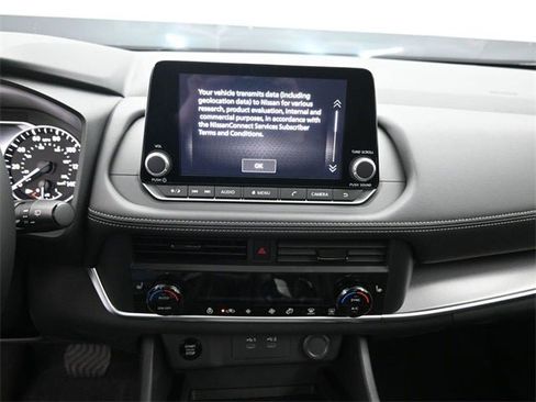 New 2026 Nissan Rogue SV image 18