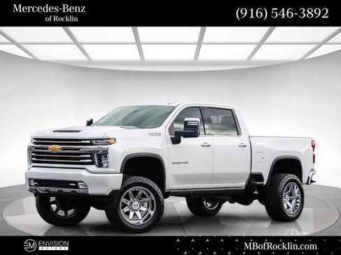 Used 2022 Chevrolet Silverado 2500 High Country w/ Safety Package II image 1