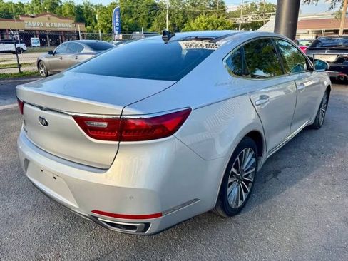 Used 2017 Kia Cadenza Technology FWD image 5