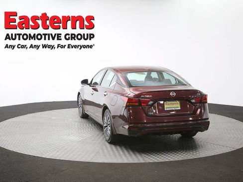 Used 2023 Nissan Altima 2.5 SV FWD image 65