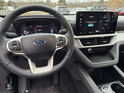 New 2026 Ford Explorer Active image 14