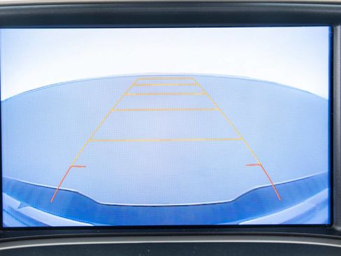 Used 2016 GMC Sierra 1500 Denali w/ Enhanced Driver Alert Package image 38