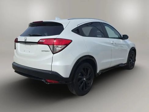 Used 2021 Honda HR-V Sport image 7