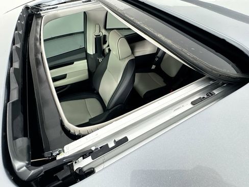 New 2026 Honda Odyssey Elite image 31