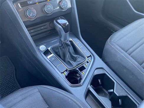 Used 2024 Volkswagen Tiguan S image 27