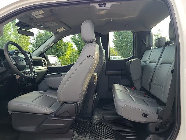 Used 2024 Ford F150 XL RWD image 24