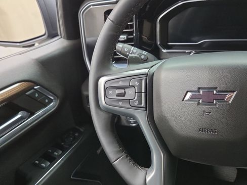 Used 2023 Chevrolet Silverado 1500 RST w/ Convenience Package II AWD/4WD image 17