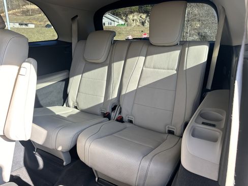 Used 2020 Mercedes-Benz GLS 450 4MATIC image 26