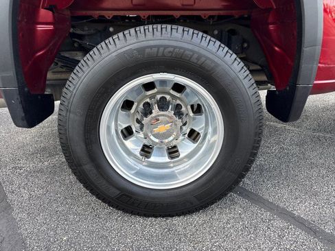 Used 2024 Chevrolet Silverado 3500 LTZ w/ LTZ Plus Package AWD/4WD image 11