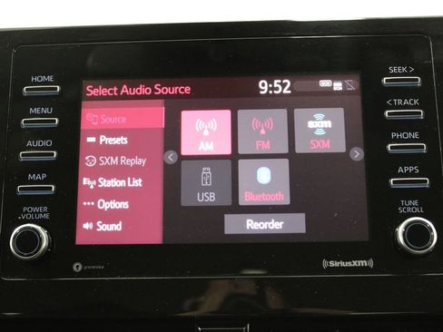 Used 2021 Toyota Camry LE image 38