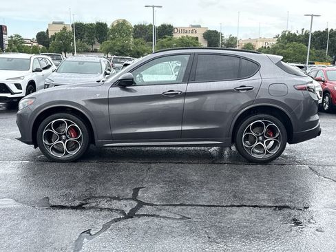 Used 2024 Alfa Romeo Stelvio Ti AWD/4WD image 13