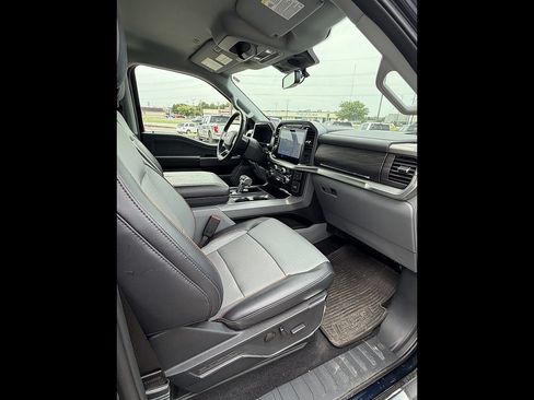 Used 2024 Ford F150 Lariat w/ Bed Utility Package AWD/4WD image 16