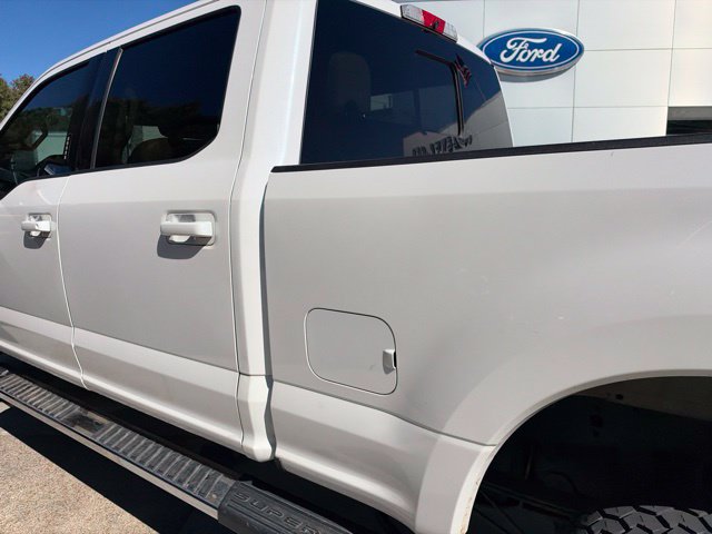 Used 2019 Ford F250 Lariat w/ FX4 Off-Road Package AWD/4WD image 30