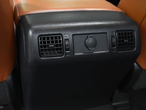 Used 2021 Toyota Tundra 1794 Edition AWD/4WD image 11