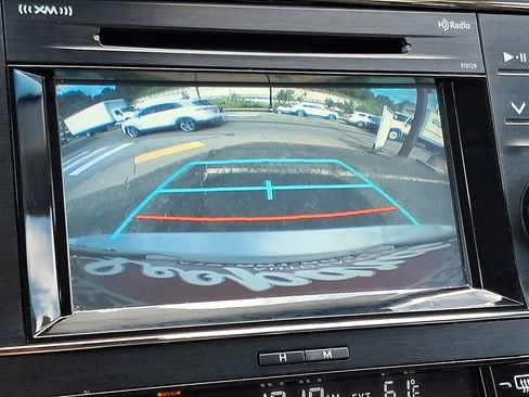 Used 2017 Toyota Avalon XLE image 20