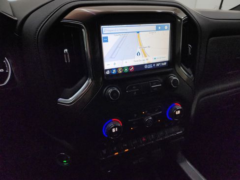 Used 2021 Chevrolet Silverado 2500 High Country w/ Z71 Off-Road Package image 11