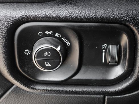 Used 2021 RAM 3500 Big Horn w/ Level 1 Equipment Group image 18