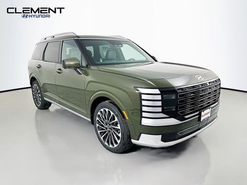 New 2026 Hyundai Palisade Calligraphy FWD image 3