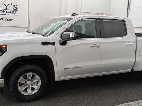 Used 2023 GMC Sierra 1500 SLE w/ Enhanced Capability Package image 2