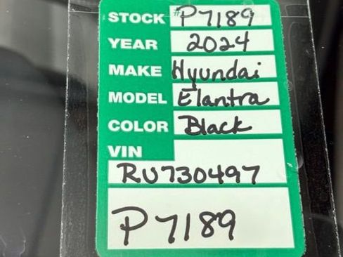 Used 2024 Hyundai Elantra Limited image 26