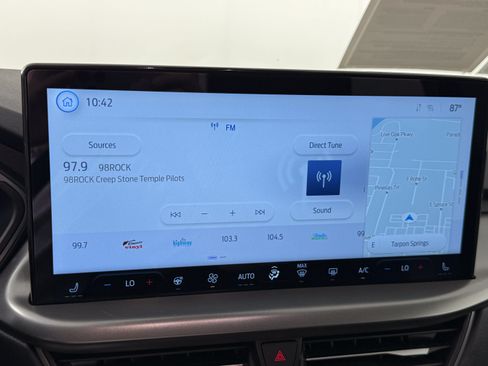 Certified 2025 Ford Escape SE FWD image 17