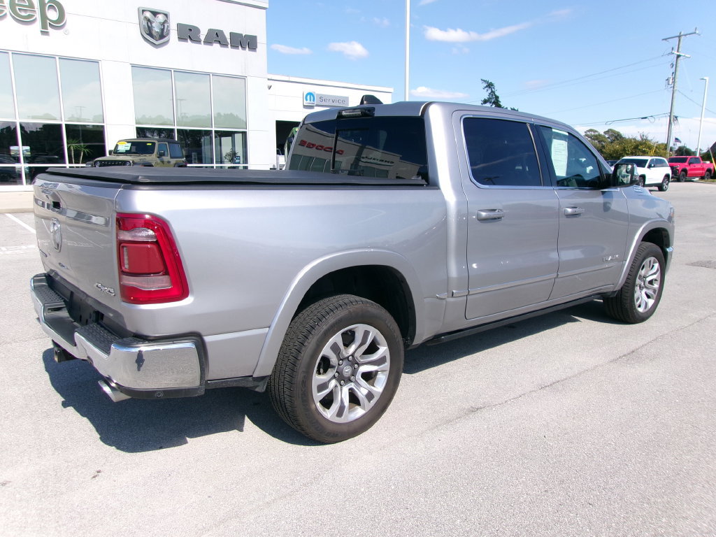Used 2023 RAM 1500 Limited AWD/4WD image 3