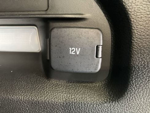 Used 2020 Ford Explorer XLT w/ Equipment Group 202A image 31