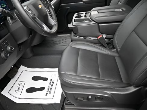 Used 2025 Chevrolet Silverado 1500 LT w/ Safety Package AWD/4WD image 43