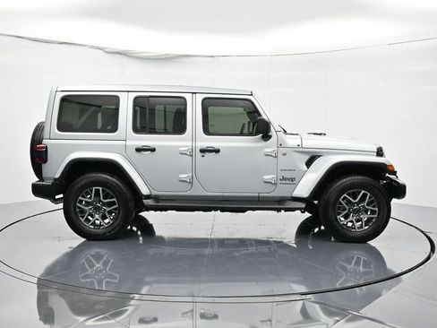 New 2024 Jeep Wrangler Unlimited Sahara w/ Technology Group image 5