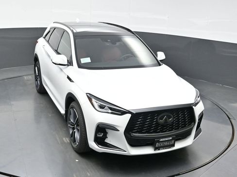 New 2025 INFINITI QX50 Sport image 32