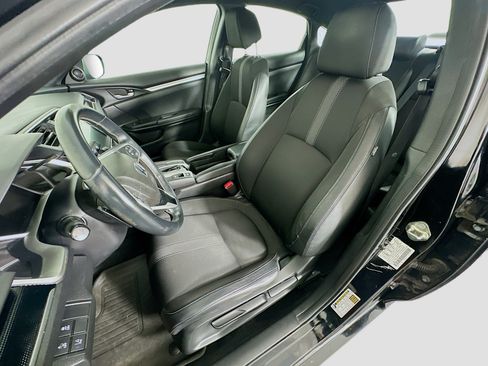 Used 2019 Honda Civic Sport image 13
