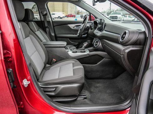 Used 2025 Chevrolet Blazer LT image 12