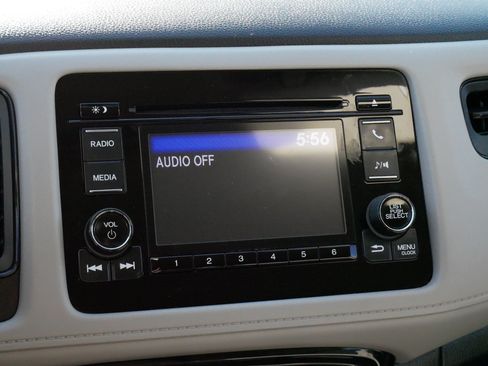 Used 2021 Honda HR-V LX image 22