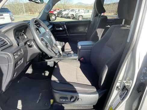 Used 2024 Toyota 4Runner TRD Off-Road image 13