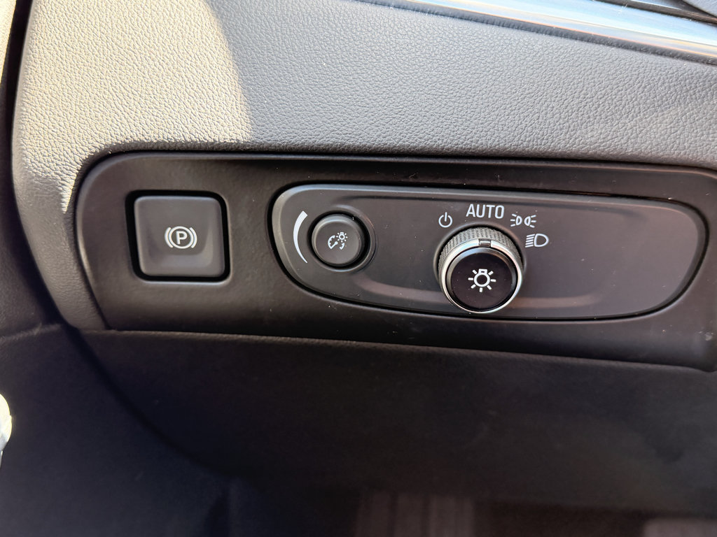 Used 2018 Buick Enclave Premium FWD image 18