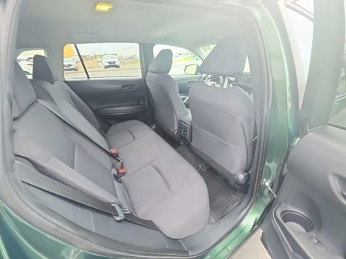 Used 2022 Toyota Corolla Cross LE AWD/4WD image 30