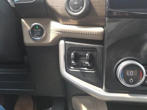 Used 2023 Ford Expedition Max Limited AWD/4WD image 15