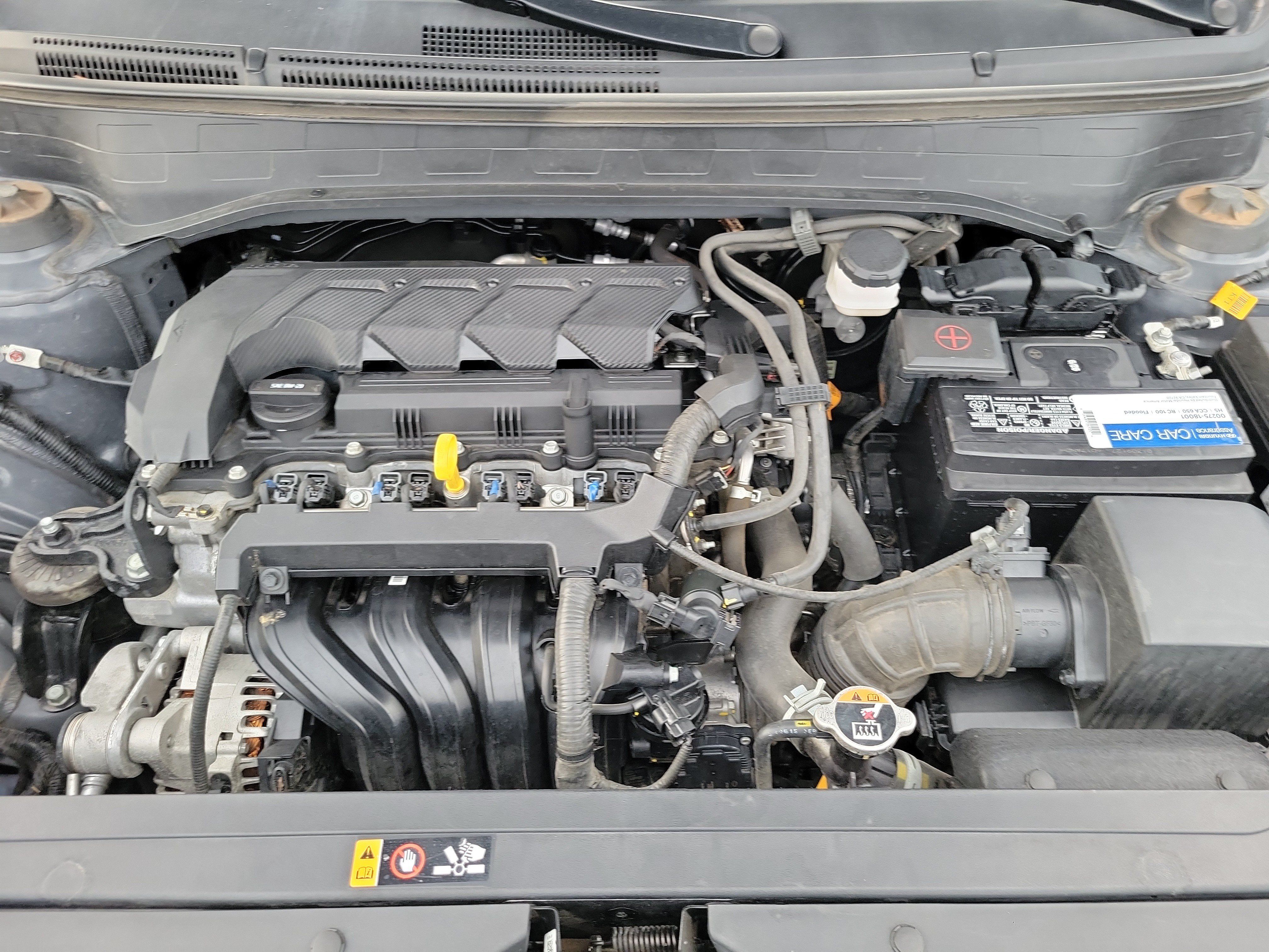 Certified 2024 Hyundai Venue SEL FWD image 20